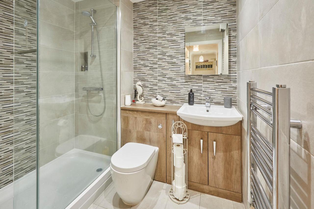 Host & Stay - Riverrun Вітбі Екстер'єр фото